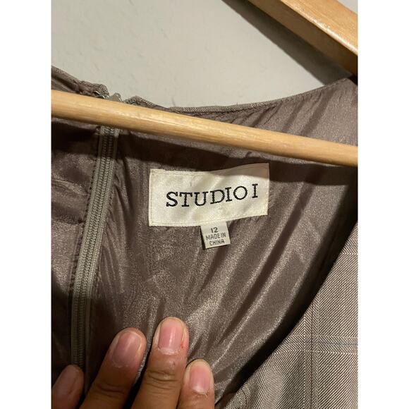 Vintage Studio I Women Sheath Dress Size 12 Gray Plaid Academia Old Money Career - Picture 3 of 9